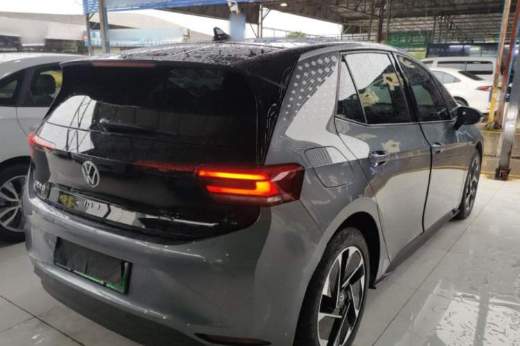 Used Volkswagen ID.3 2022 Active Pure Intelligent Enjoyment Edition Exterior 4