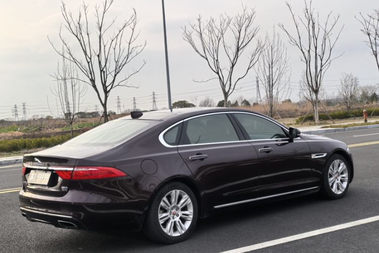 Used Jaguar XFL 2018 XFL 3.0 SC 340 PS Luxury Edition

