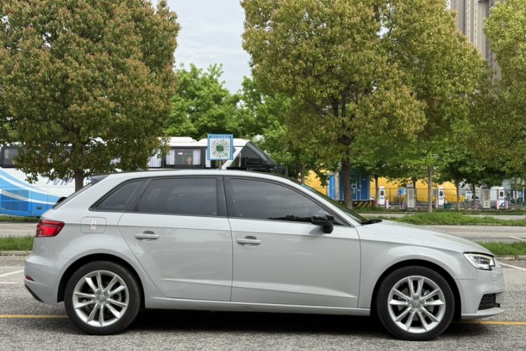 Used Audi A3 2018 30th Anniversary Edition Sportback 35 TFSI Ambition Model