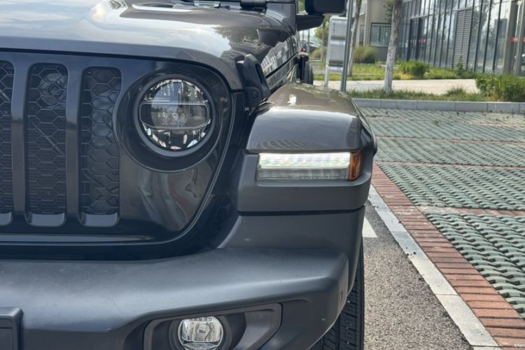 Used Jeep Gladiator 2022 3.6L Pioneer Edition