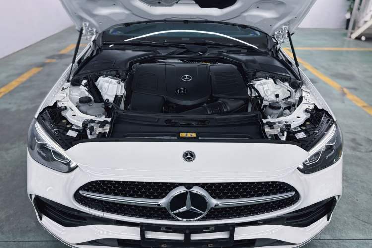 Used Mercedes-Benz C-Class 2022 Restyled C 200 L Sport Edition Interior 8