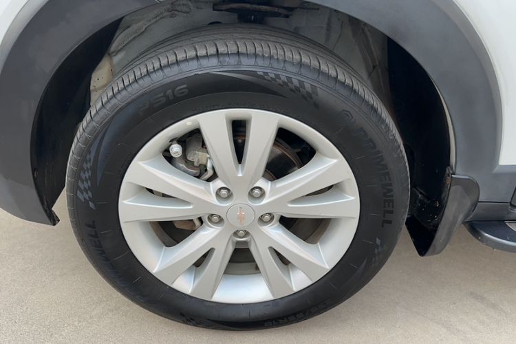 Used Chevrolet Captiva 2014 2.4L 4x4 Flagship Edition 7 Seats