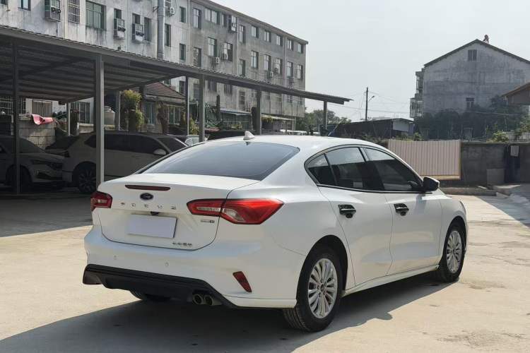 Used Ford Focus 2020 Sedan EcoBoost 180 Automatic Trend Edition