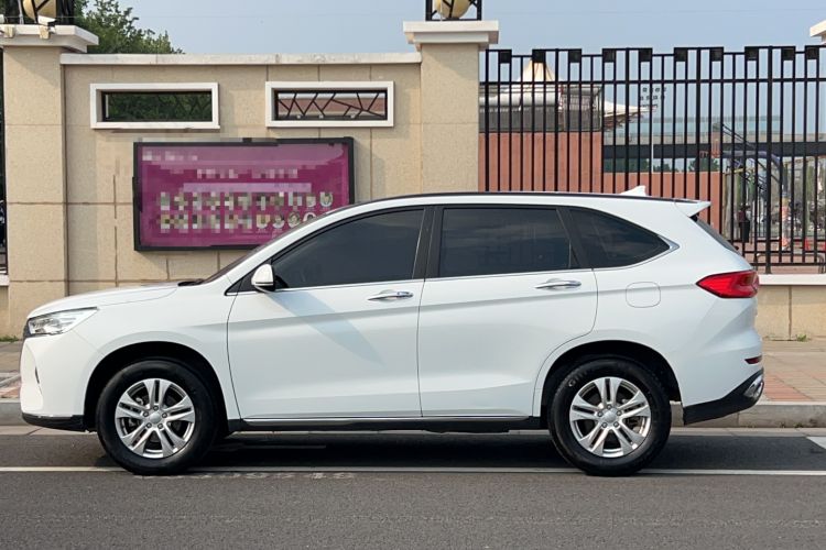 Used Haval M6 2021 PLUS 1.5T DCT Comfort Edition Exterior 2