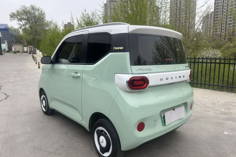 Used Wuling Hongguang MINIEV 2024 3rd Generation 215km Advanced Version Exterior 5
