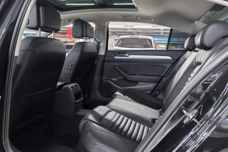 Used Volkswagen Magotan 2018 330TSI DSG Advanced Model