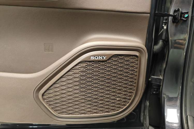 Used Chery Tiggo 8 PLUS 2024 Champion Edition 290TGDI DCT Deluxe Version 7-Seater Interior 8