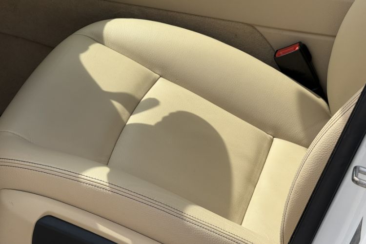 Used BMW 5 Series 2014 525Li Luxury Design Package
