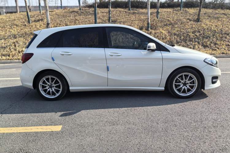 Used Mercedes-Benz B-Class 2015 B 200 Sport Edition