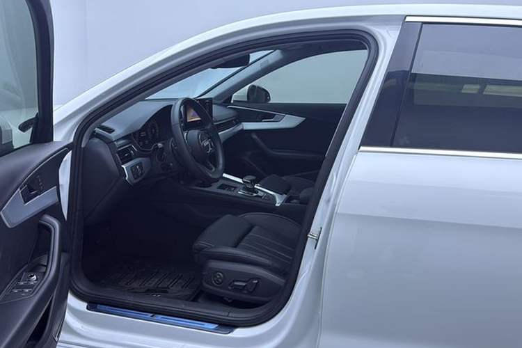 Used Audi A4L 2020 40 TFSI Fashion Dynamic Model