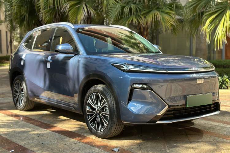 Used Geely Galaxy Galaxy Xingjian 7 EM-i 2025 120km Flagship Edition