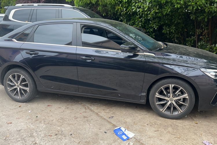 Used Geely Auto Emgrand 2022 4th Generation 1.5L CVT Flagship Model
