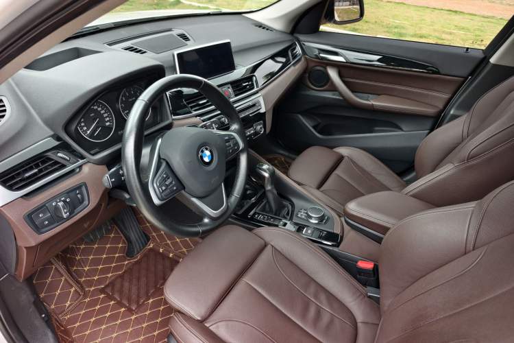 Used BMW X1 2018 xDrive20Li Luxury Model
