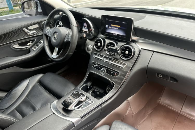 Used Mercedes-Benz C-Class 2017 Facelift C 200 L Sport Edition
