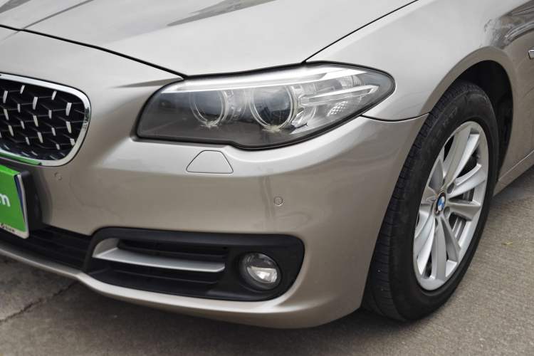 Used BMW 5 Series 2014 520Li Elegant Model Exterior 11