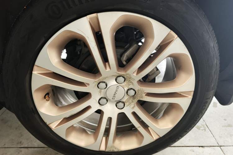 Used Lynk & Co 01 2017 2.0T Two-Wheel Drive Pro Edition Exterior 5