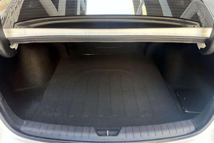 Used Kia K5 2021 380T GT-Line Refreshed Edition Interior 7