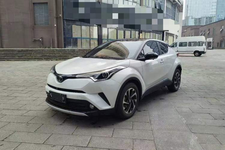 Used Toyota IZOA 2018 2.0L Yichi Edition China V Standard