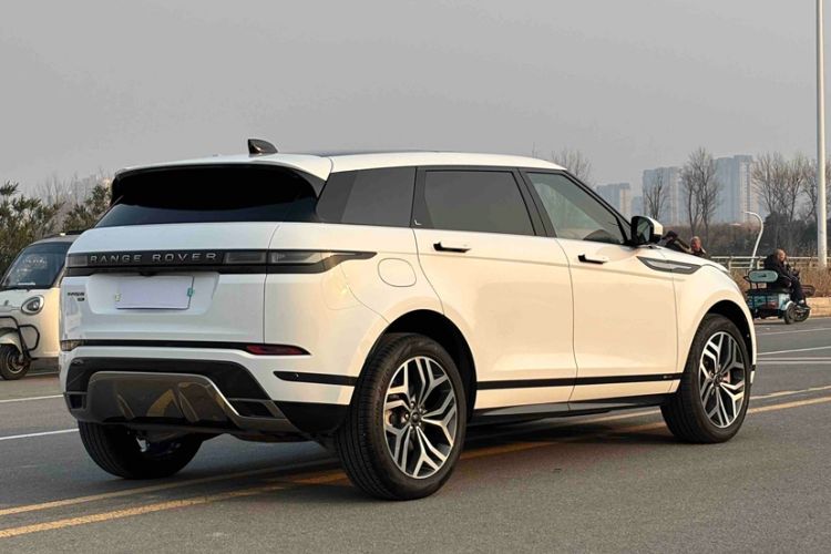 Used Land Rover Range Rover Evoque 2021 Range Rover Velar 249 PS R-Dynamic HSE Luxury Edition
