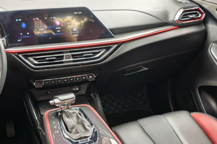 Used CHANGAN OSHAN X5 2021 Revised Version 1.5T DCT Luxury Edition