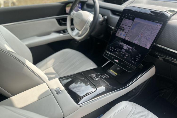 Used Honda S7 2025 Navigator Edition
