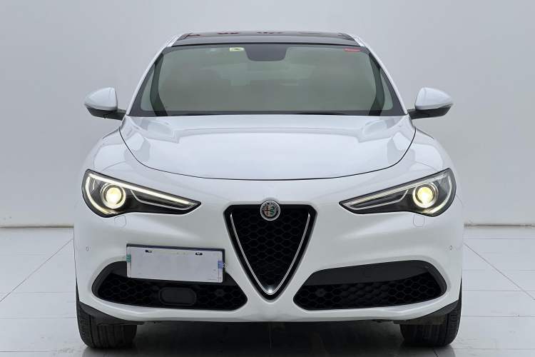 Used Alfa Romeo Stelvio 2017 2.0T 200HP Elite Edition
