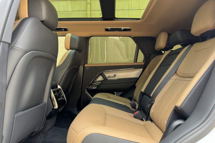 Used Land Rover Range Rover Sport 2024 400PS Dynamic SE