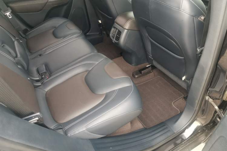 Used Jeep Cherokee 2016 2.4L Leading Edition