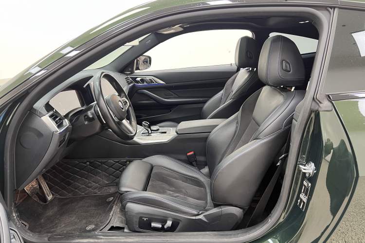 Used BMW 4 Series 2022 Second Facelift 430i M Sport Night Edition Package Left Front Seat