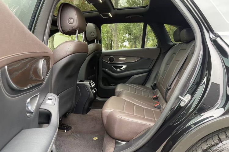 Used Mercedes-Benz GLC 2020 Facelift GLC 300 L 4MATIC Dynamic Edition