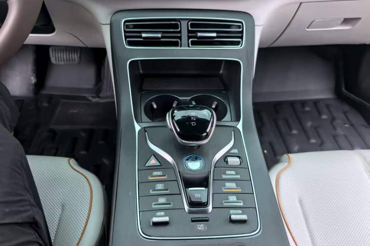 Used BYD Qin PLUS 2023 Champion Edition EV 510KM Leading Model