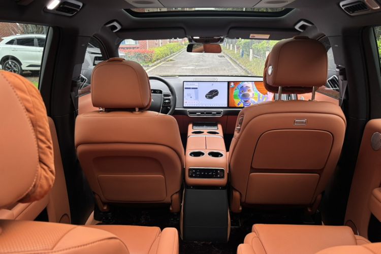 Used Li Auto L9 2024 Ultra Model Interior 6