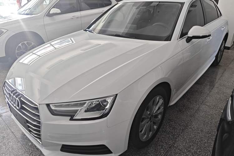 Used Audi A4L 2017 Plus 40 TFSI Ambition Model Guazi used car, China used car export, Used car for sale, Used cars, Cheapest cars for sale