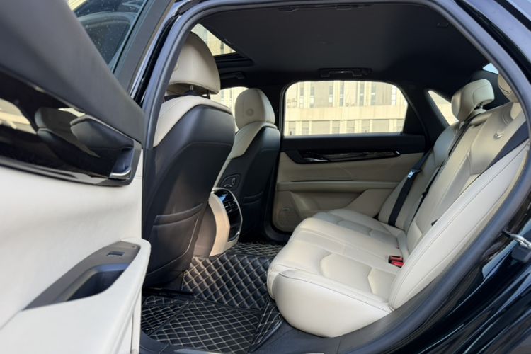 Used Cadillac CT6 2020 28T Fashion Edition Interior 11