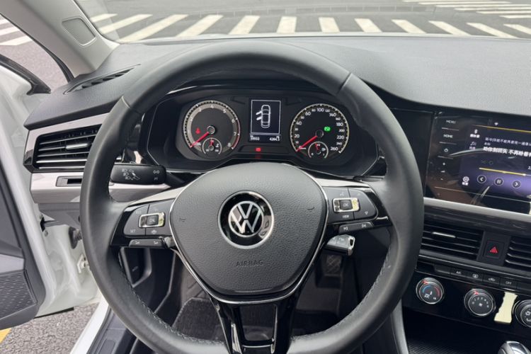 Used Volkswagen Bora 2021 1.5L Automatic Comfort Smart Connect Edition Interior 9