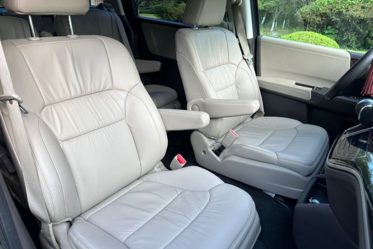 Used Honda Odyssey 2015 2.4L Smart Edition
