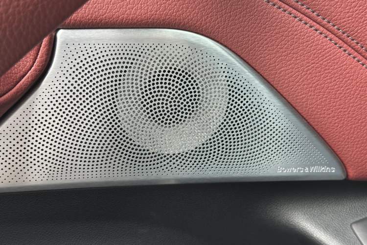 Used BMW 5 Series 2019 Restyled 530Li Luxury Edition M Sport Package Interior 4