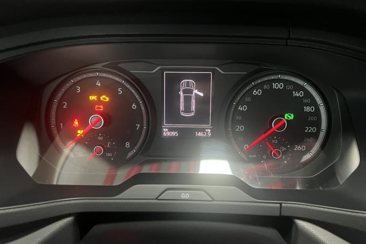 Used Volkswagen Tharu 2019 280TSI Two-Wheel-Drive Trend Edition China V Standard