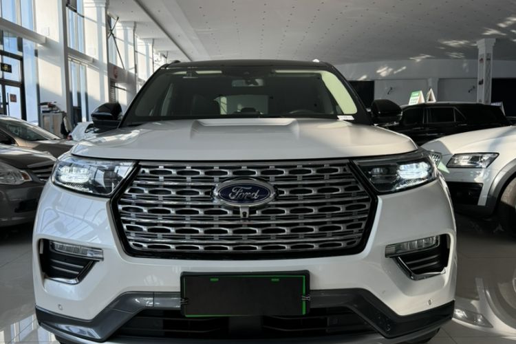 Used Ford Explorer 2020 EcoBoost 285 4x4 Titanium Edition 7-Seater
