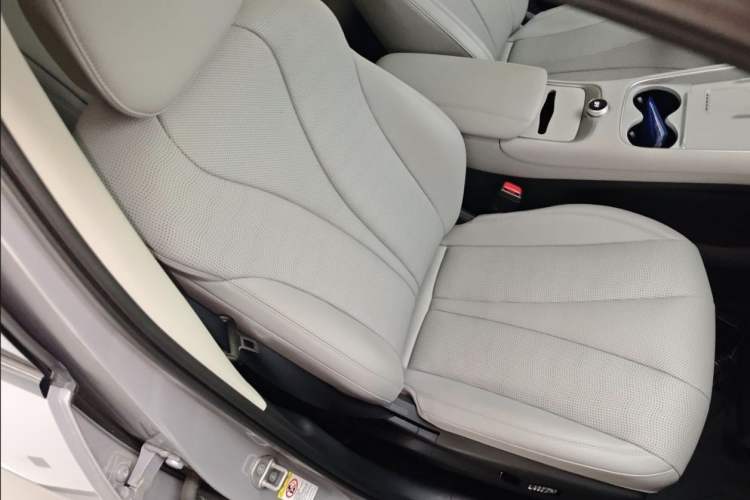 Used BYD Sealion 05 EV 2025 520 km Flagship SmartDrive Version Interior 6