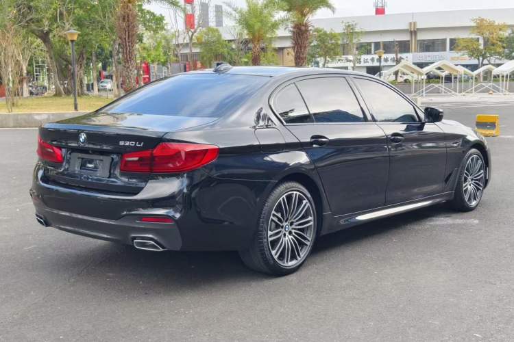 Used BMW 5 Series 2018 530Li Leading Model M Sport Package
