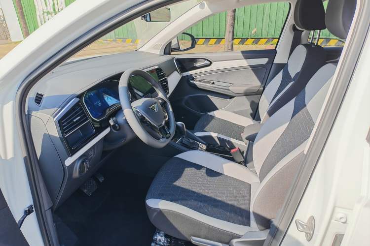 Used Jetta VS5 2024 280TSI Automatic Pioneer Edition