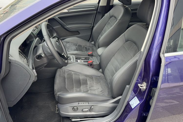 Used Volkswagen Golf 2020 Zhiai Edition 280TSI DSG Luxury Model