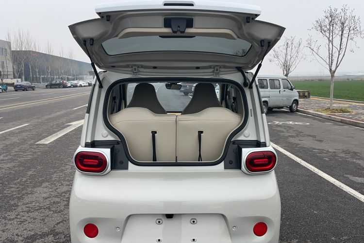 Used Wuling Hongguang MINIEV 2024 3rd Generation 215km Youth Edition
