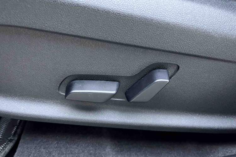 Used BYD Song Pro New Energy 2025 2nd Generation Intelligent Driving Version DM-i 75KM Leading Edition