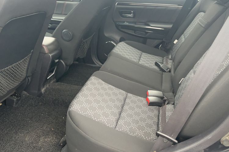 Used Haval H5 Classic 2015 2.0L Manual Two-Wheel Drive Entry-Level Trim