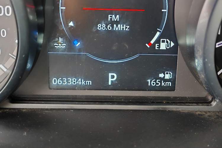 Used Land Rover Discovery Sport 2019 240 PS SE Dynamic Version China VI Standard Odometer Close Up