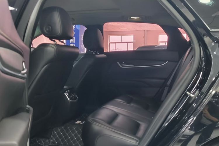 Used Cadillac XTS 2018 28T Tech Edition Interior 3