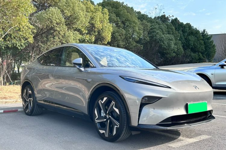 Used Rising R7 2025 Model Long-Range Edition