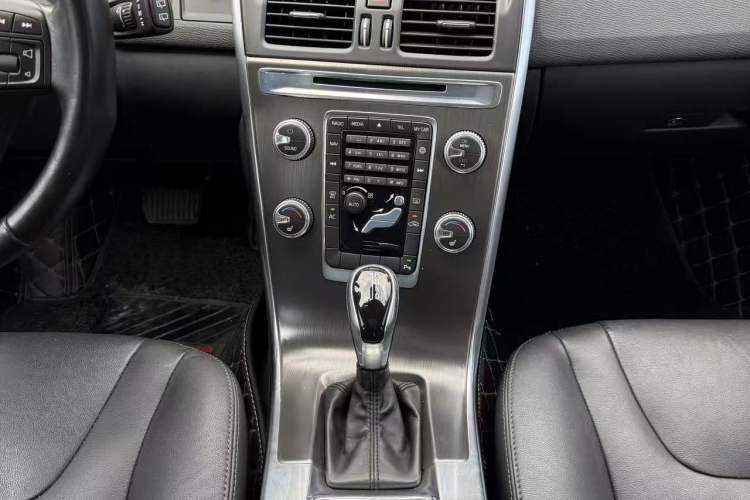 Used Volvo XC60 2014 T5 Zhiyi Edition